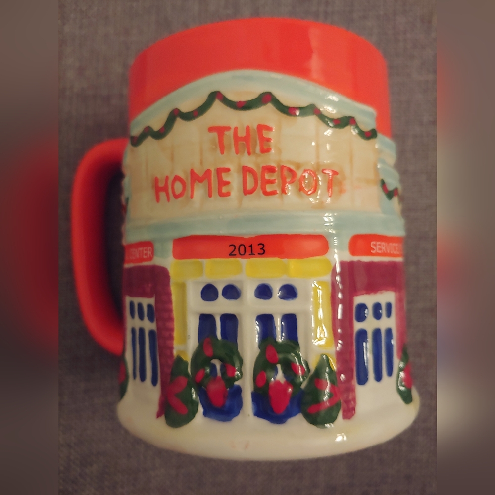 The home Depot Coffee Mug Cup 2013 Mr. Christmas Theme Collectible